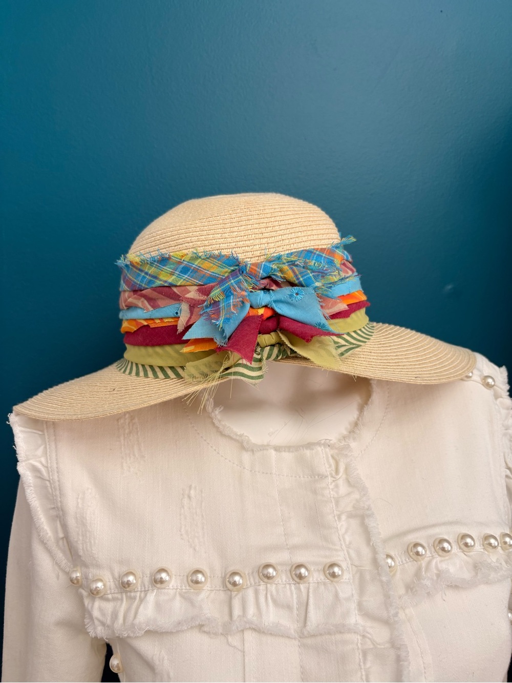 Capelli of New York Natural Straw Sun Hat with Cream Band